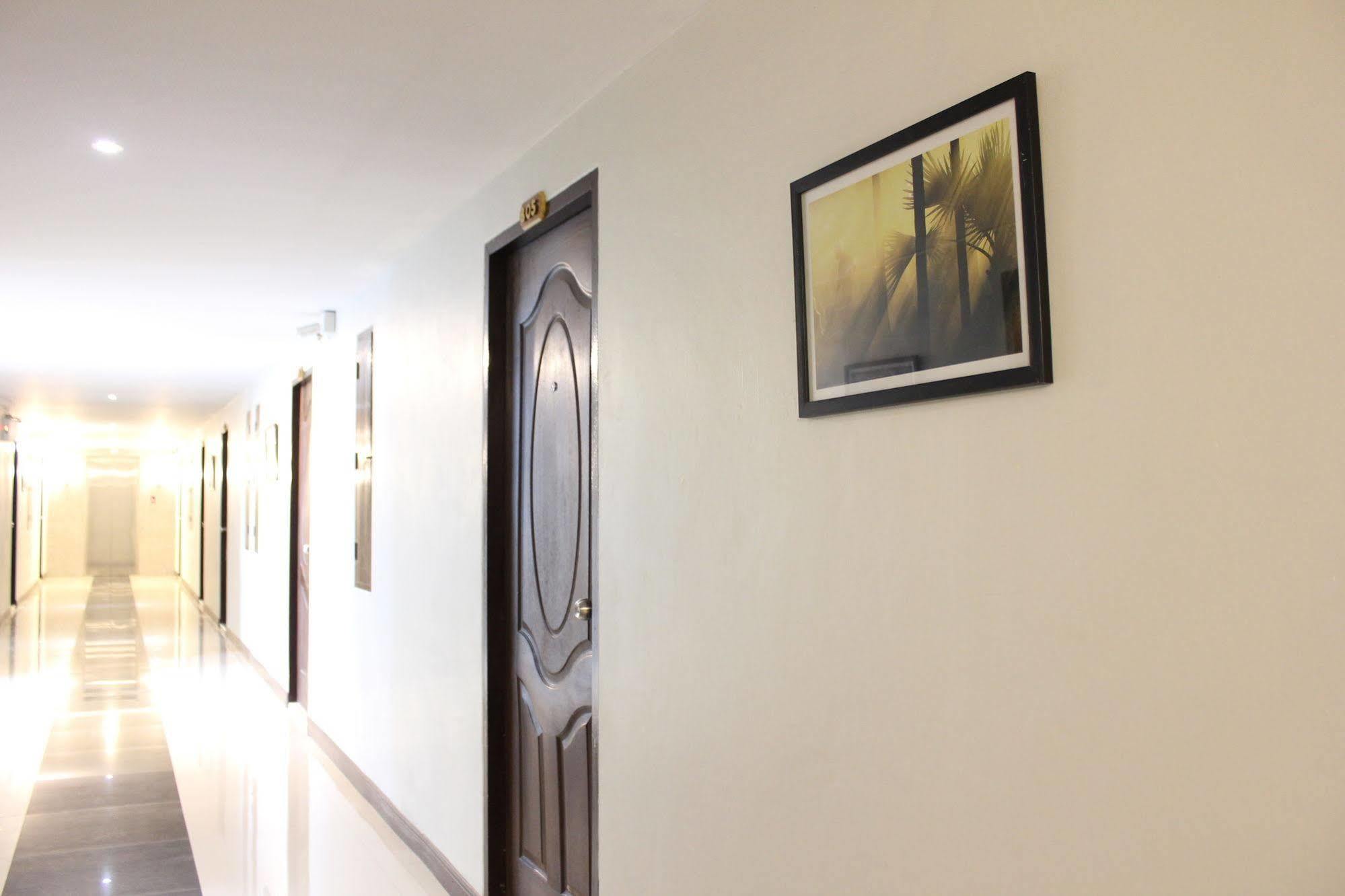 The Avail Hotel Phra Nakhon Si Ayutthaya Exterior photo